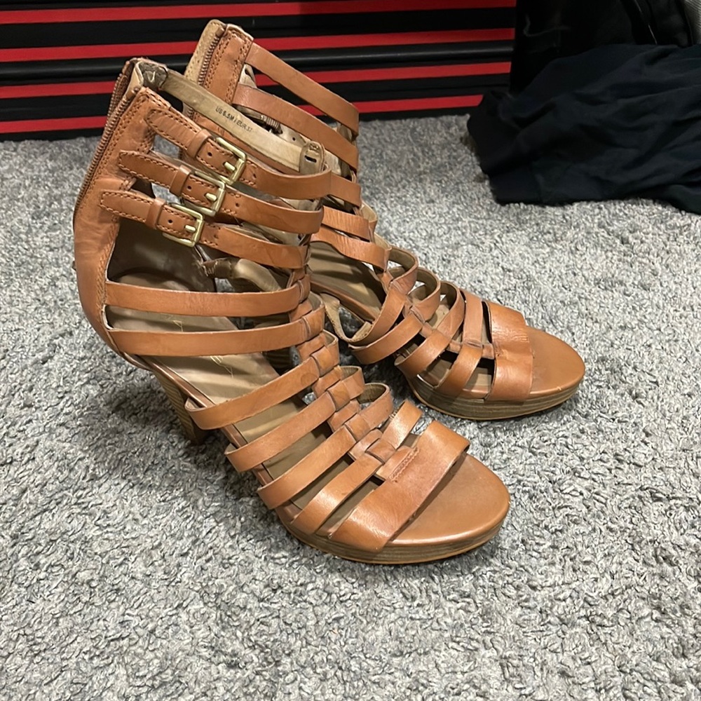 Via Spiga heels